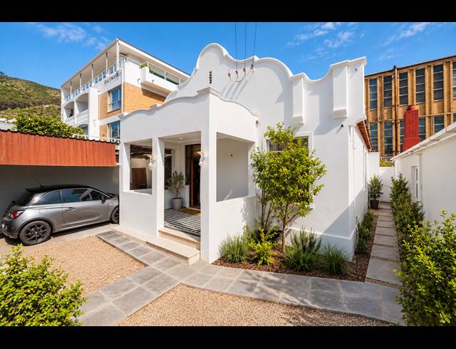 3 BEDROOM HOUSE FOR SALE IN SEA POINT